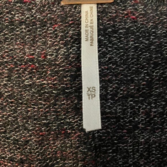 Free People TGIF V-Neck High Low Hem Cardigan Sweater - Picture 4 of 4